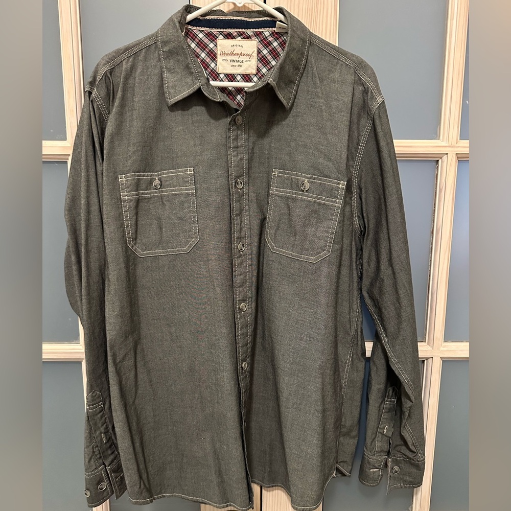 Weatherproof Vintage button down dress shirt